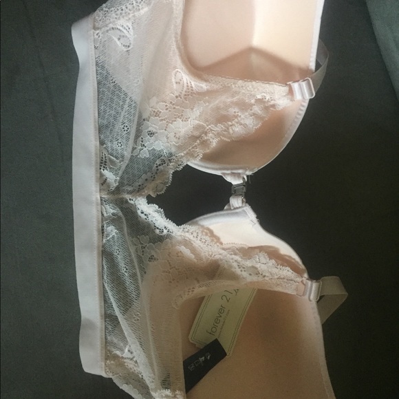 Pink back bralette bra - Picture 2 of 4